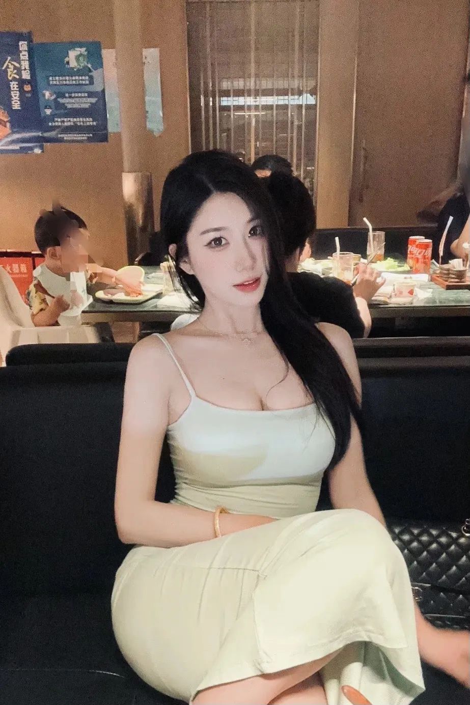 二次元女主播被某网友发“加密照”,发完后撤回,女主播称其没素质就算了,还没胆子!